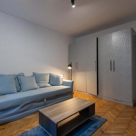 Lumiere Luxe Suites Белград Екстериор снимка