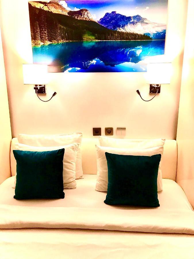 Lumiere Luxe Suites Белград Екстериор снимка