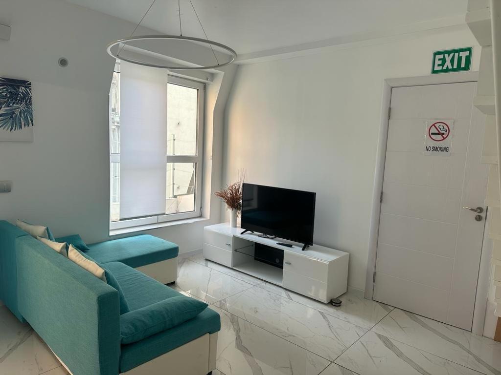 Lumiere Luxe Suites Белград Екстериор снимка