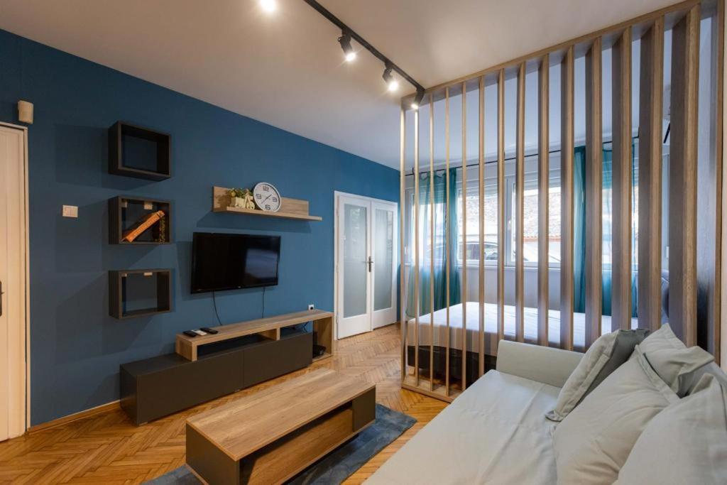 Lumiere Luxe Suites Белград Екстериор снимка